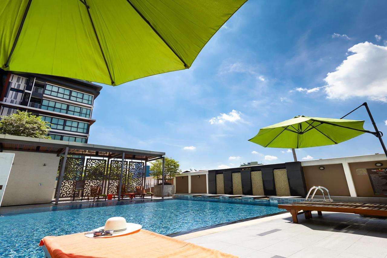 The Plimplace Hotel Bangkok Exterior foto