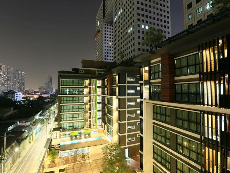 The Plimplace Hotel Bangkok Exterior foto